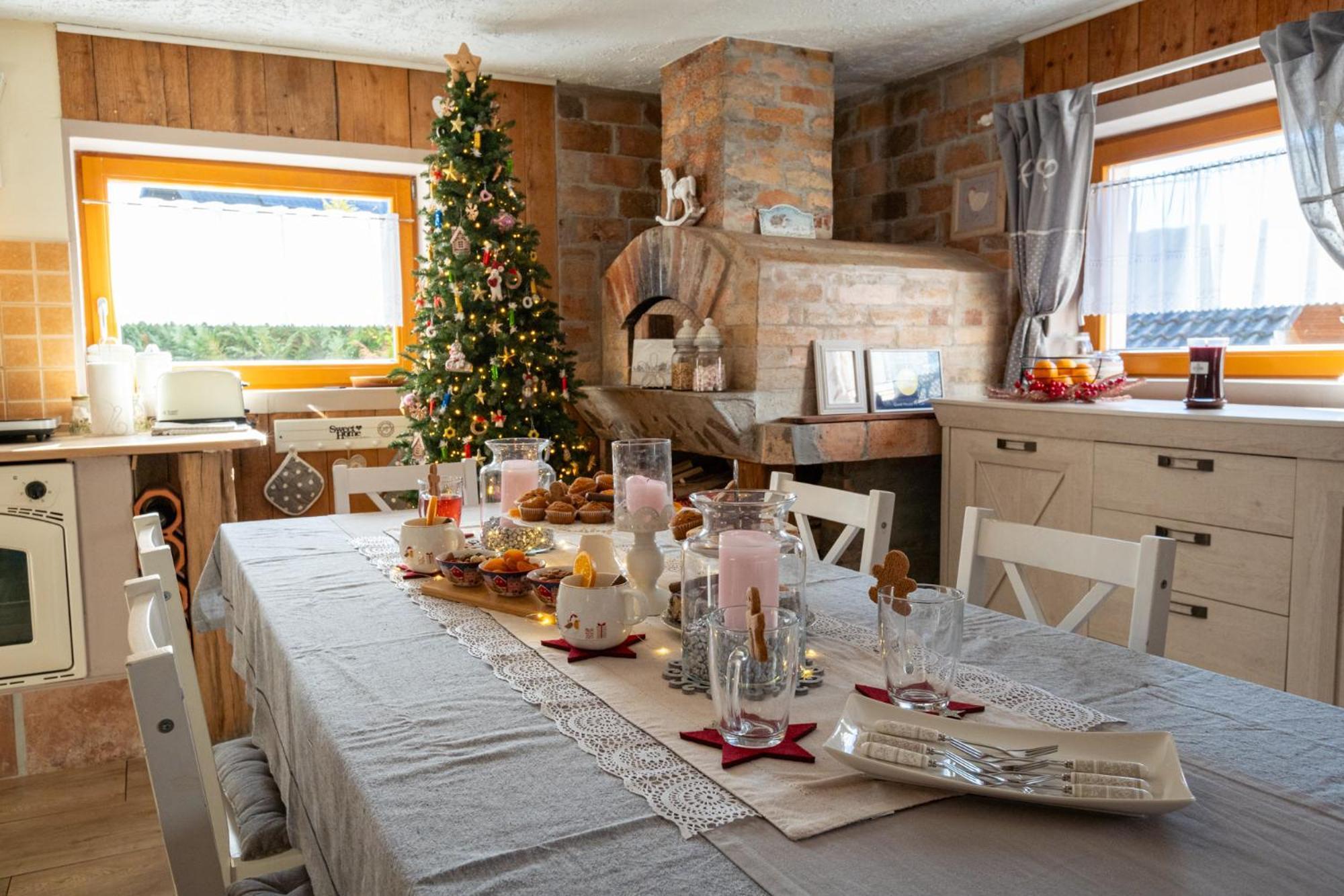 Guest House Pr' Čut Zirovnica Extérieur photo